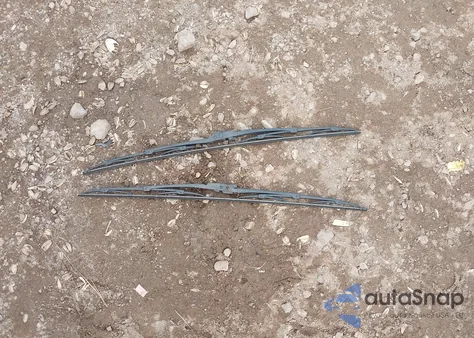 2004 GMC Sierra 1500 Sle z USA, uszkodzony, nr VIN 2GTEC19T841308849